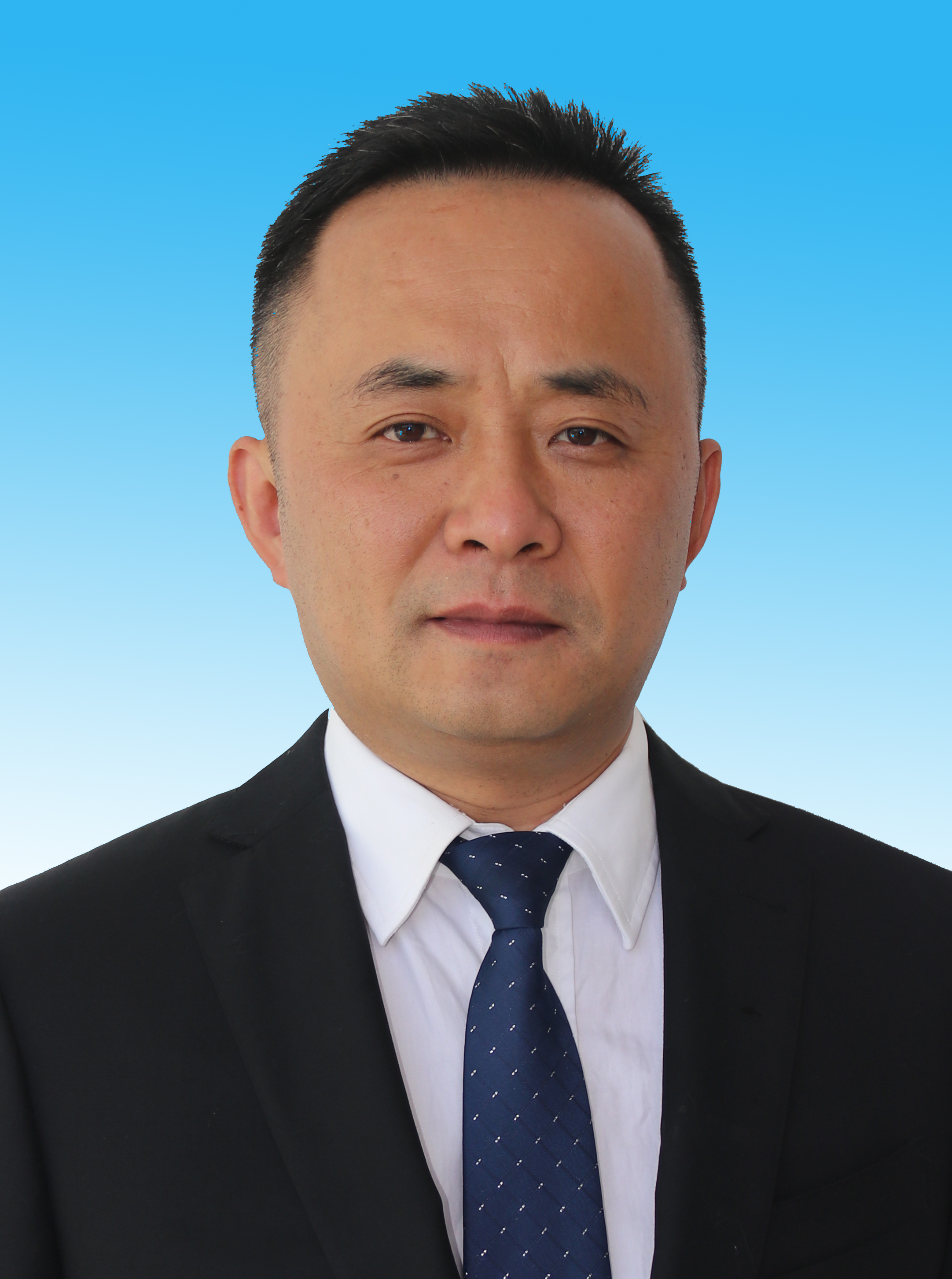 党工委委员、管委会副主任：黄俊宁