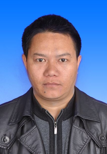 党工委委员、管委会副主任（挂）：李忠海